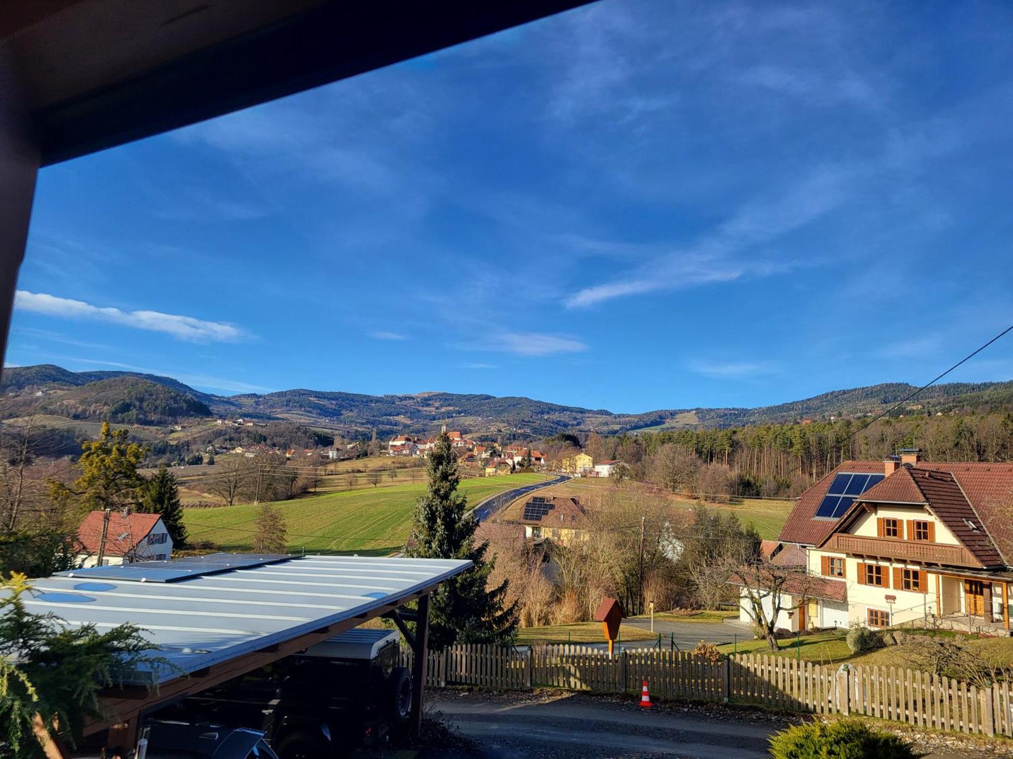 Zwei Schlafzimmer Ferienapartment Anna Am Stubenbergsee Inklusive Vier E-Bikes 外观 照片