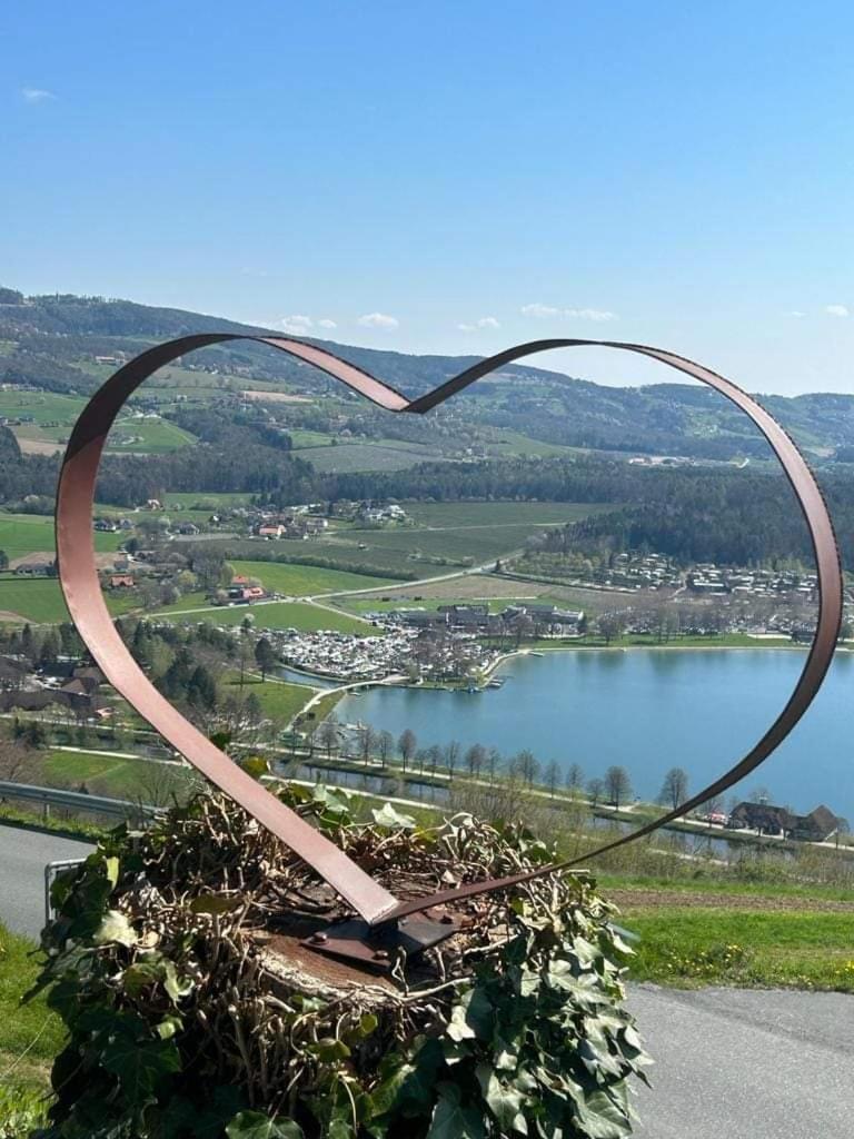 Zwei Schlafzimmer Ferienapartment Anna Am Stubenbergsee Inklusive Vier E-Bikes 外观 照片